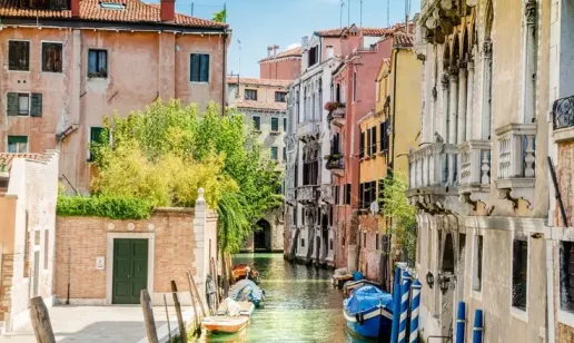 Italy Permanently Bans E-Invoicing for B2C Healthcare Services